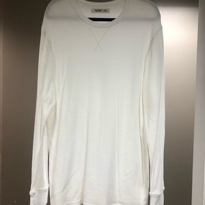 Old Navy Men’s XL White Long Sleeve
